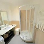 Appartement 2 Pièces 600m 1km De La Gare
