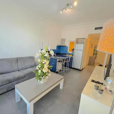 2 Pieces 600m 1km De La Gare Apartamento Niza