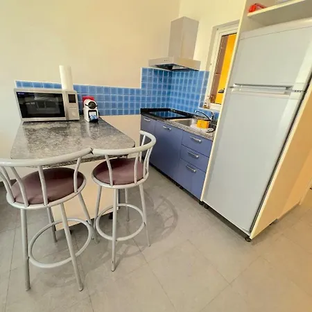 2 Pieces 600m 1km De La Gare Apartament