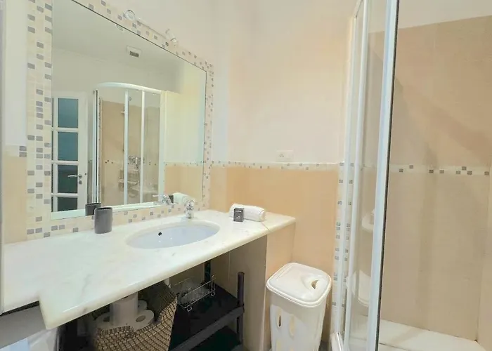 Appartement 2 Pièces 600m 1km De La Gare